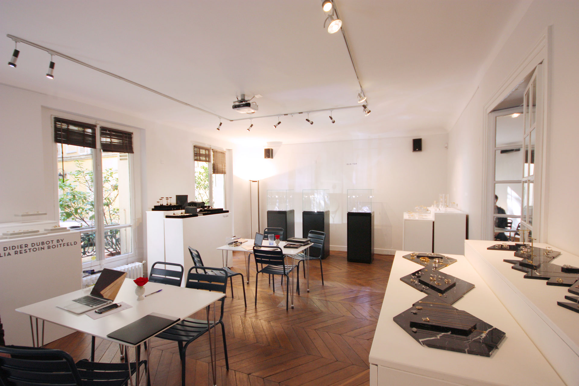 showroomparisfashionweekrent Go Showrooms